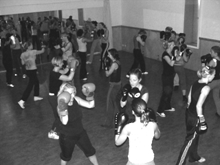 boksschool-vrouwen-amsterdam-boxingfun